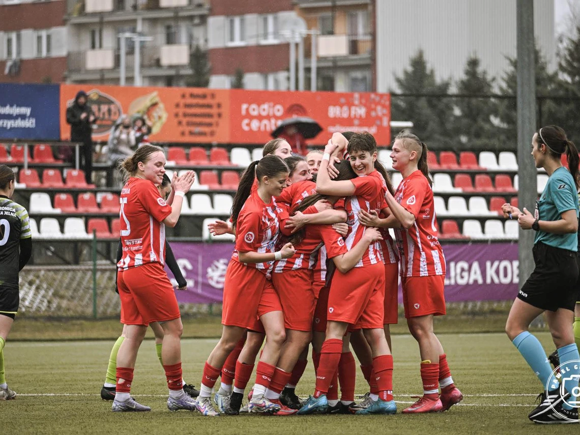 ✅𝗖𝗟𝗝 𝗨𝟭𝟴 | 𝗭𝘄𝘆𝗰𝗶𝗲̧𝘀𝘁𝘄𝗼 𝗻𝗮 𝘄ł𝗮𝘀𝗻𝘆𝗺 𝗯𝗼𝗶𝘀𝗸𝘂!⚪️🔴