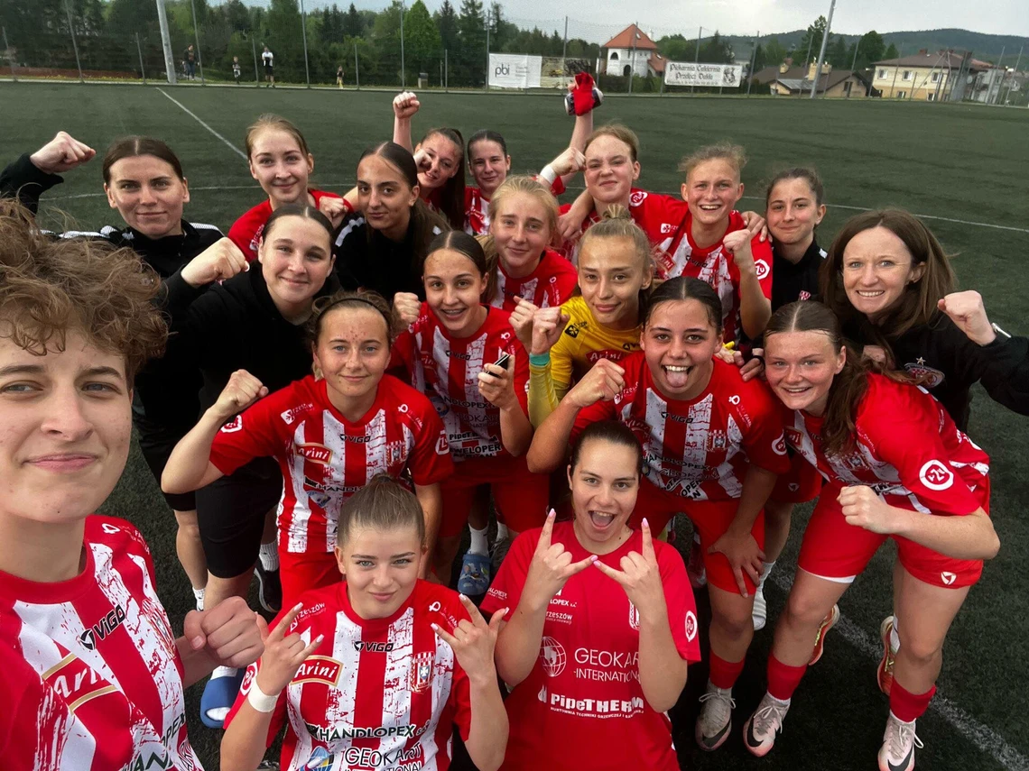 ✅𝗠𝗔𝗠𝗬 𝗧𝗢 – 𝗖𝗟𝗝 𝗨-𝟭𝟴 𝗭𝗢𝗦𝗧𝗔𝗝𝗘 𝗪 𝗥𝗭𝗘𝗦𝗭𝗢𝗪𝗜𝗘!⚪️🔴